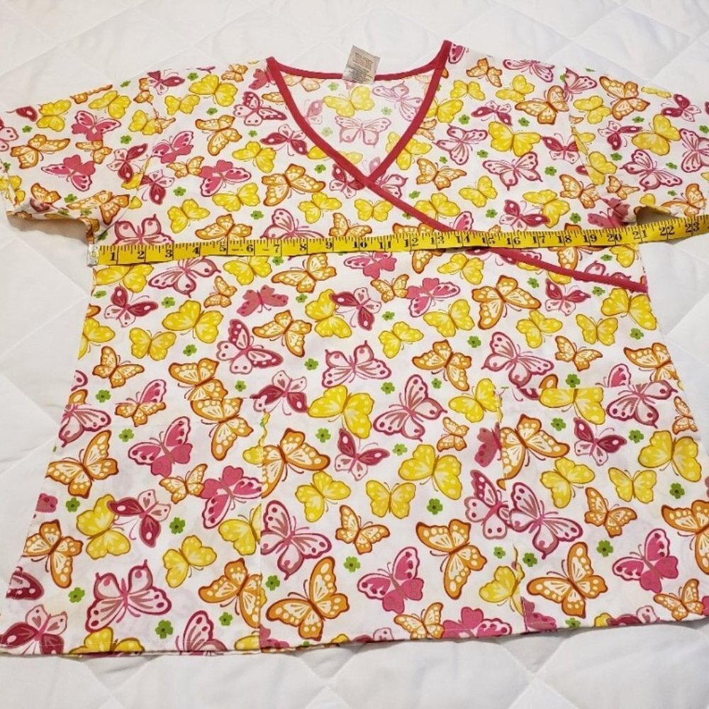 Just Love Large Scrub Top- Pink Yellow Butterflies - Picture 3 of 8